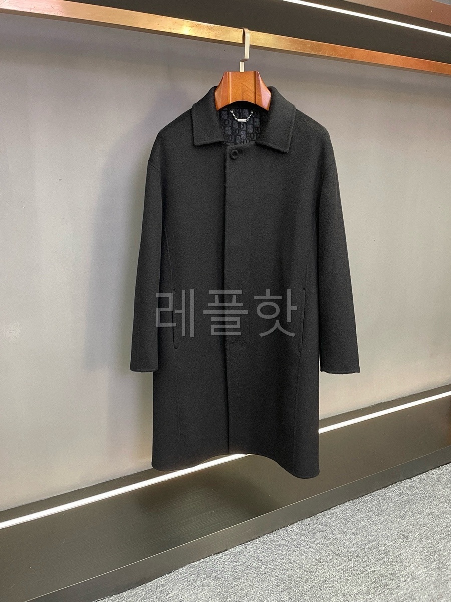 디올 울 리버시블 코트