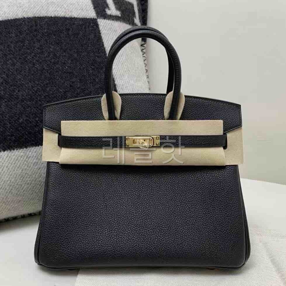 Hermès Birkin 25 Togo Noir x Gold Hardware