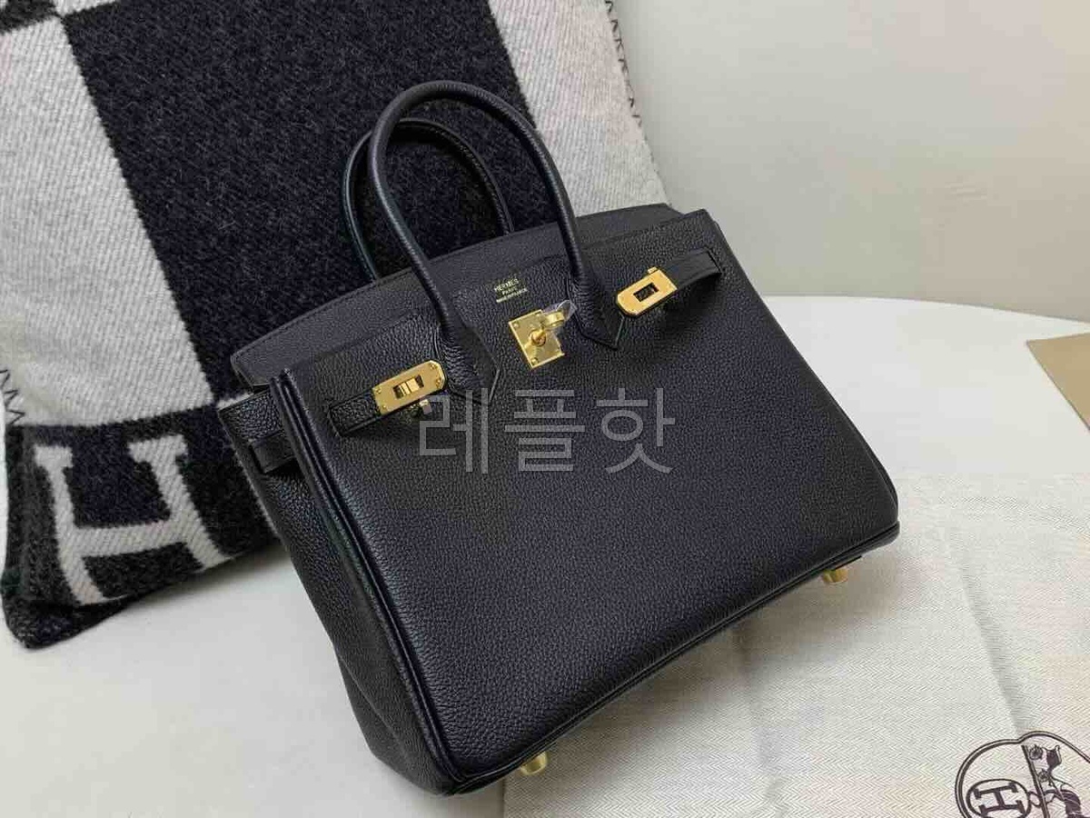 Hermès Birkin 25 Togo Noir x Gold Hardware