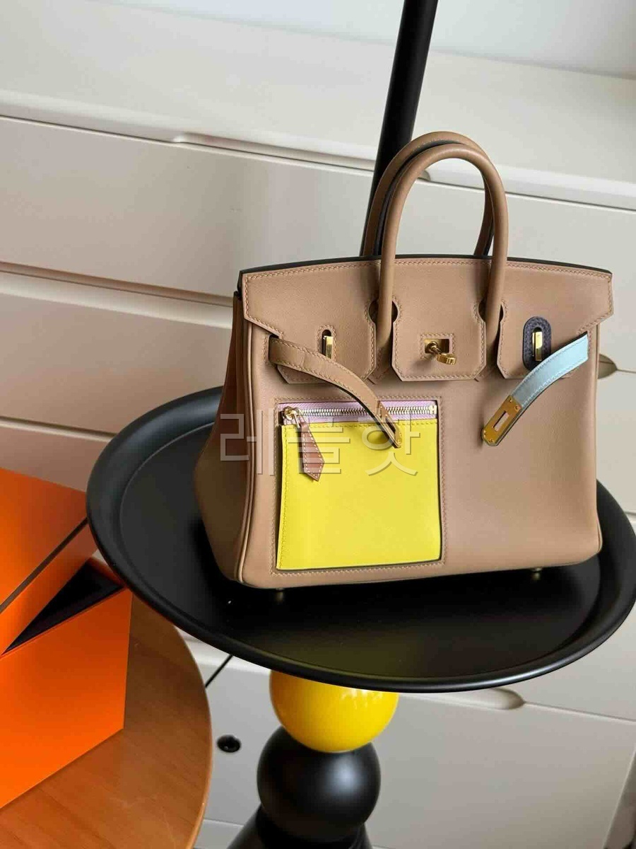 Hermès Birkin30 Colormatic Swift Milky White x Gold Hardware