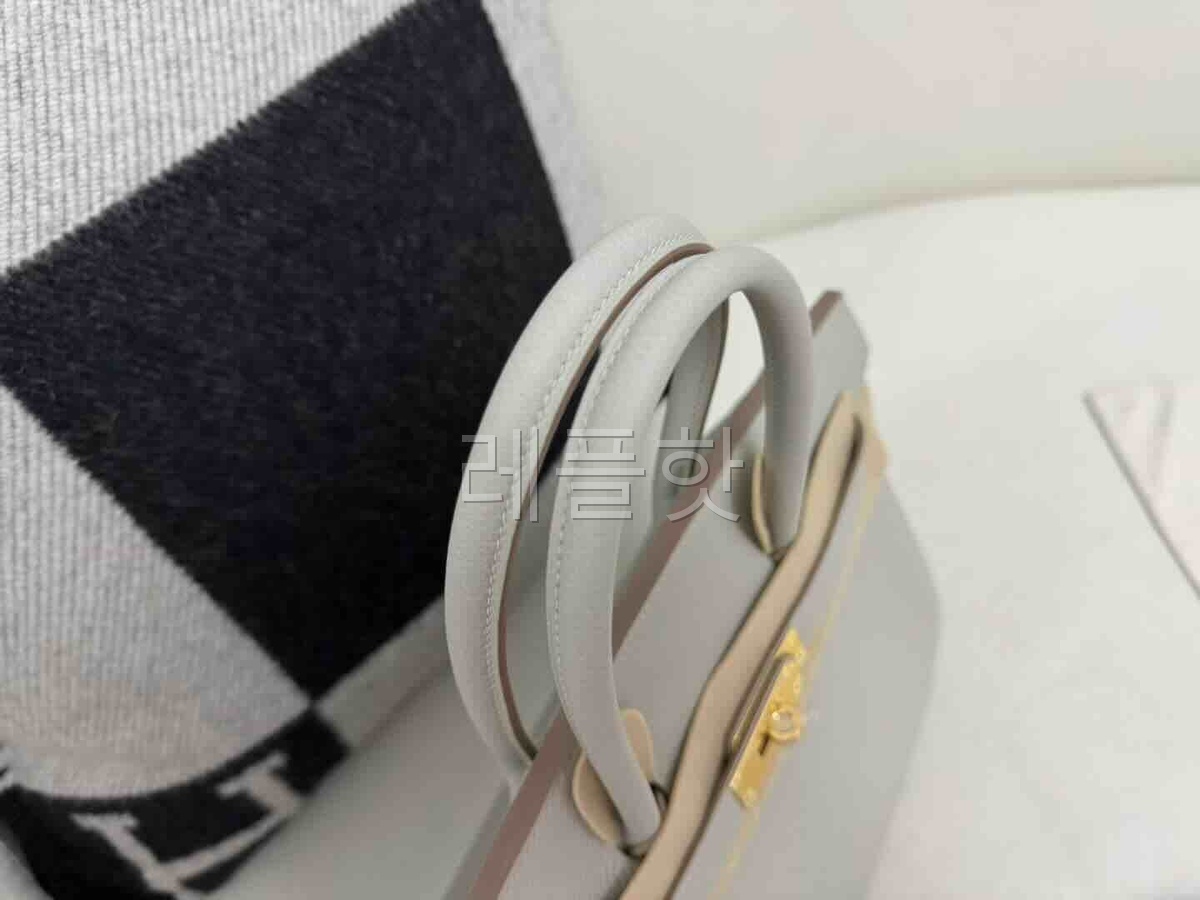 Hermès Birkin30 Togo Gris Perle x Gold Hardware