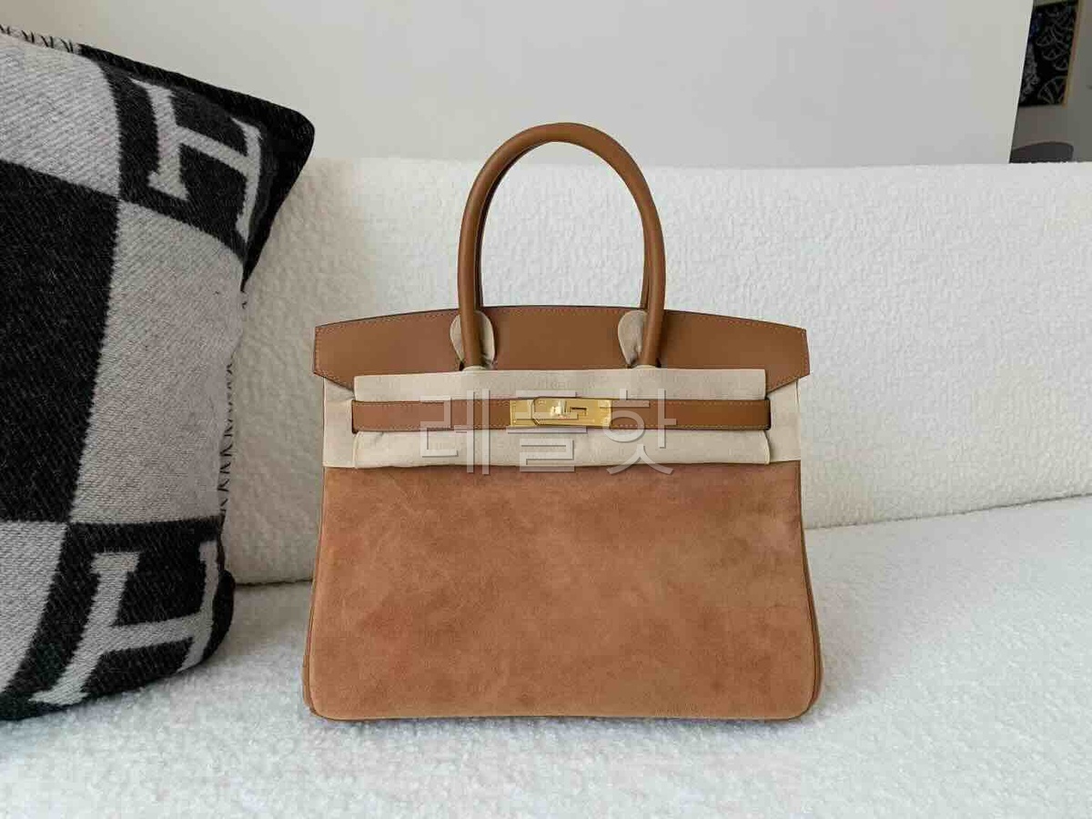 Birkin 30 Suede & Swift Gold x Gold Hardware