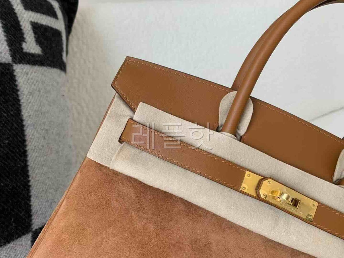 Birkin 30 Suede & Swift Gold x Gold Hardware