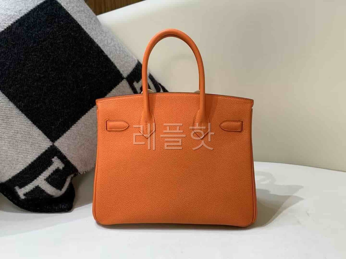 Hermès Birkin 30cm Togo Orange x Gold Hardware