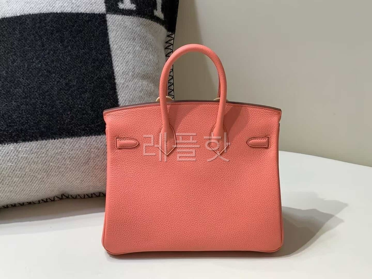Hermès Birkin 25  Togo Crevette x Gold Hardware