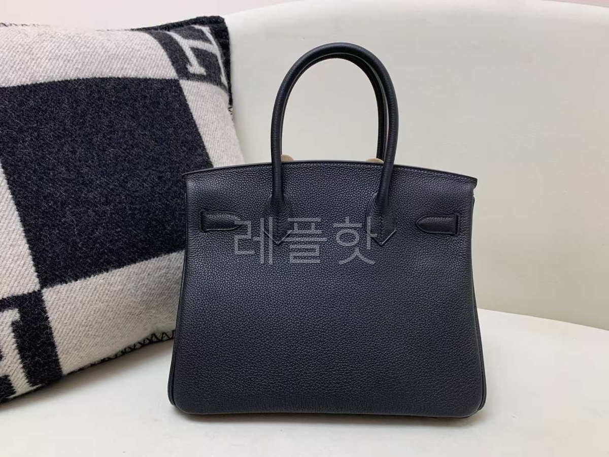 Hermès Birkin 30 Togo Noir x Gold Hardware
