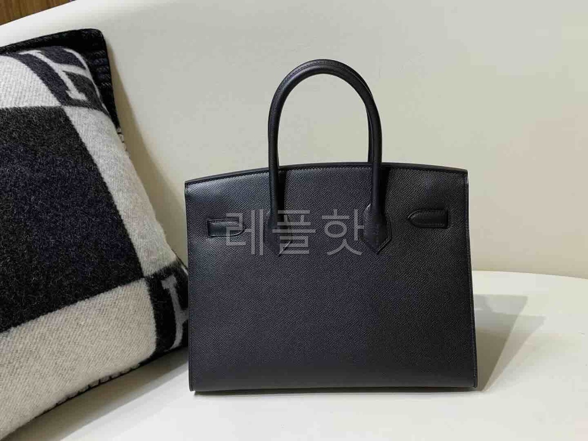 Hermès Birkin30 Epsom Noir x Gold Hardware