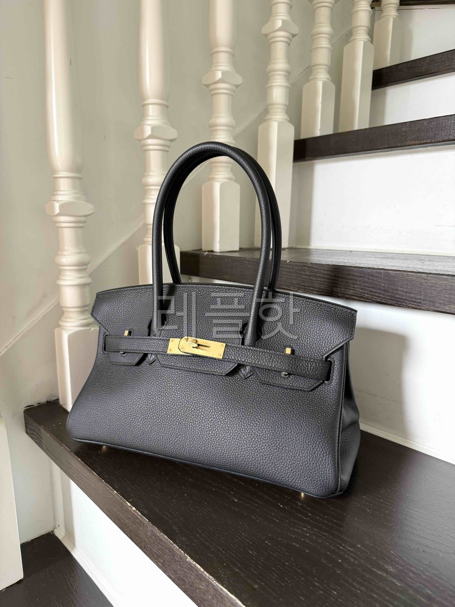 Hermès Shoulder Birkin29 Evercolor Noir x Gold Hardware