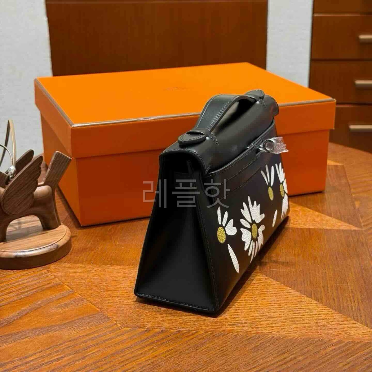 Hermès Kelly Pochette Black Swift Daisy Print x Palladium Hardware