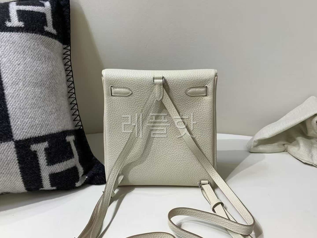 Hermès Kelly Ado II Togo Craie x Palladium Hardware