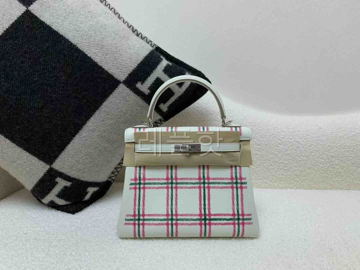 HermèsKelly 25 Painted Checkered Swift (Pink & Green on White) x Palladium Hardware