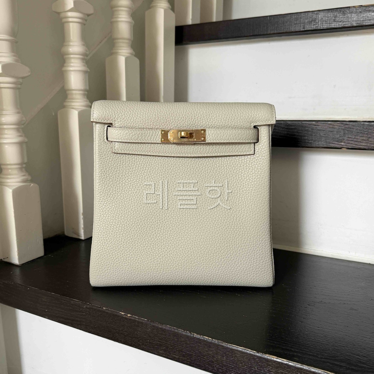 Hermès Kelly Ado Togo Gris Perle x Gold Hardware