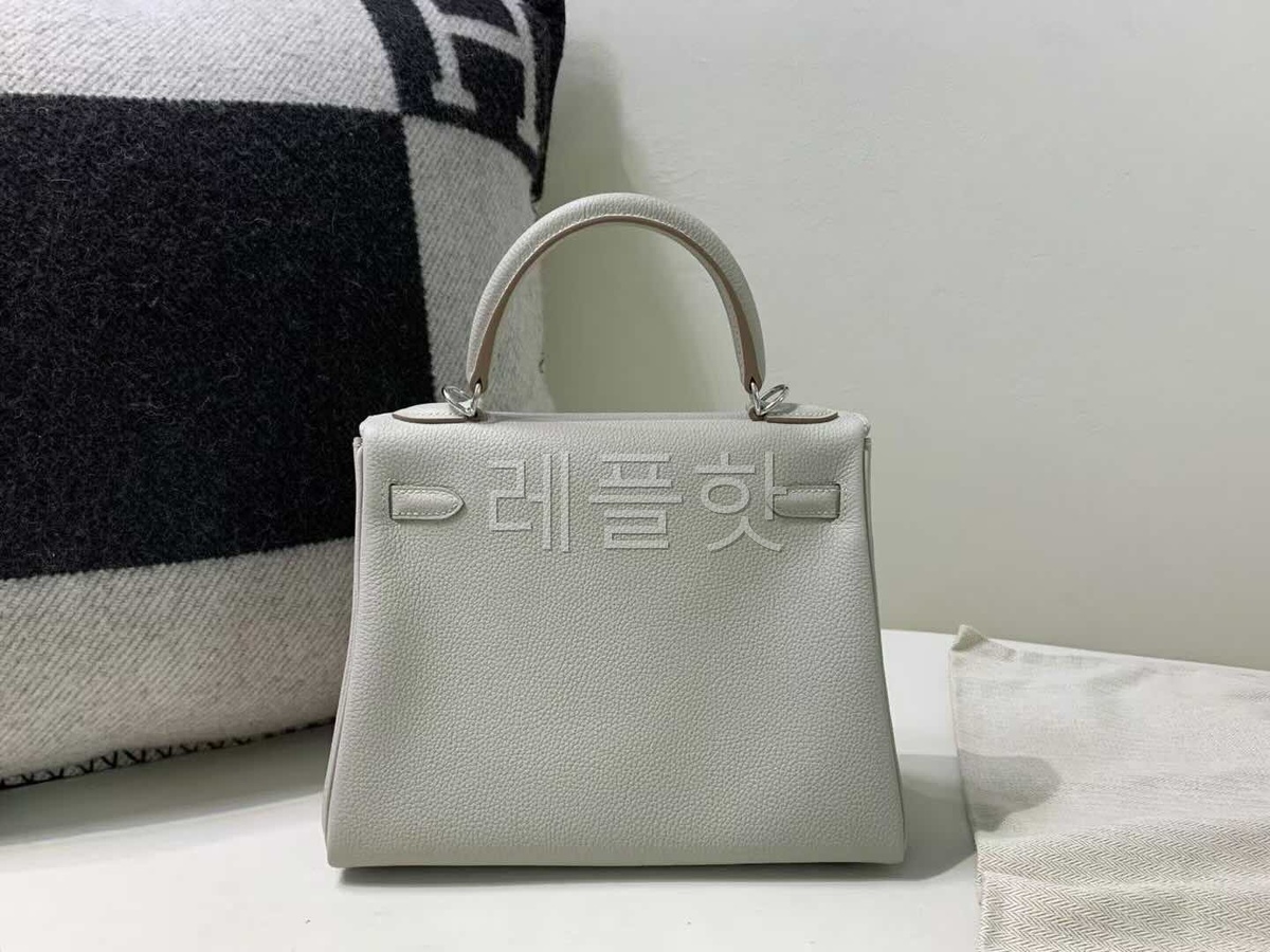 Hermès Kelly 25 Togo Gris Perle x Palladium Hardware