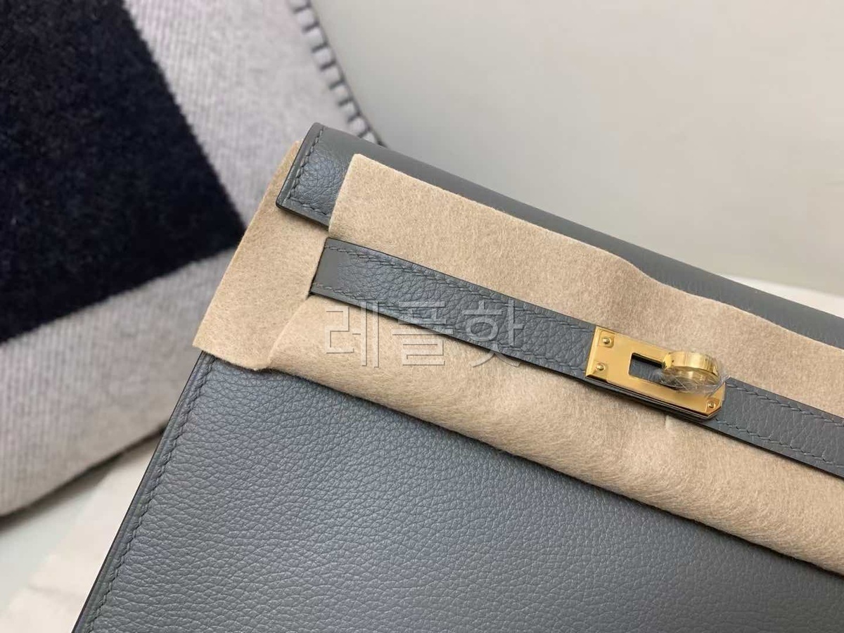 Hermès Kelly Danse Evercolor Gris Meyer x Gold Hardware