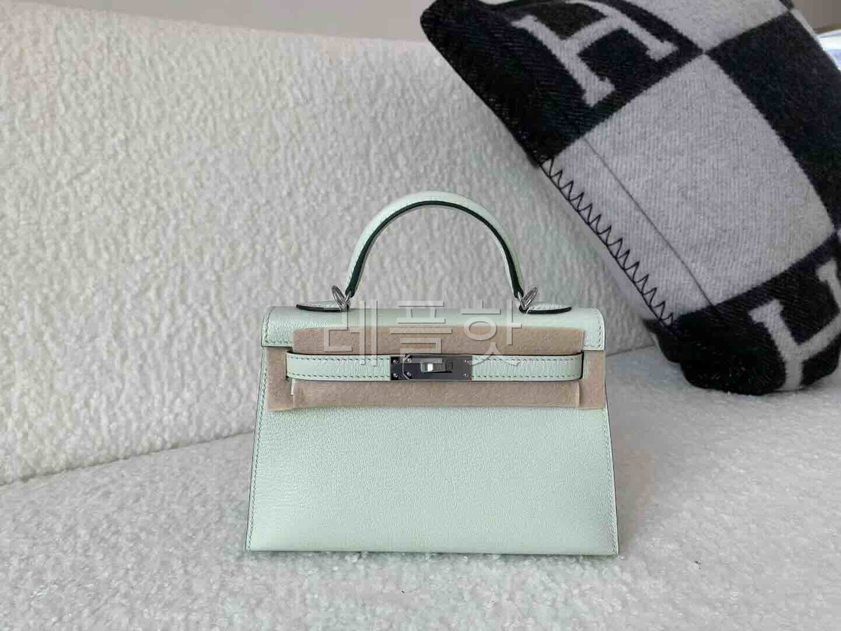 Hermès Mini Kelly II Chevre Bubble Green x Palladium Hardware