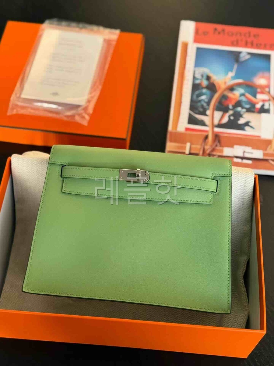 Hermès Kelly Danse Swift Vert Criquet x Palladium Hardware