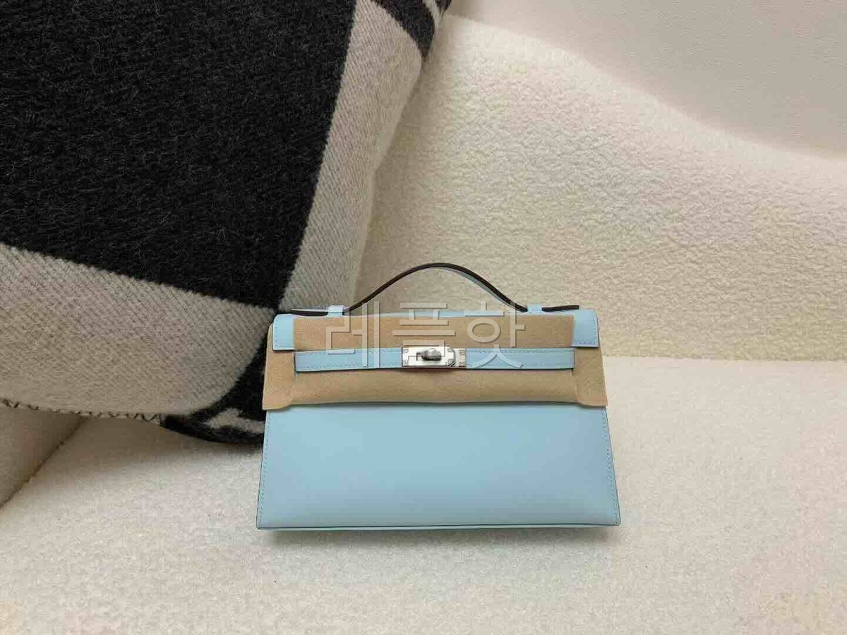 Hermès Pochette Swift Celeste x Palladium Hardware