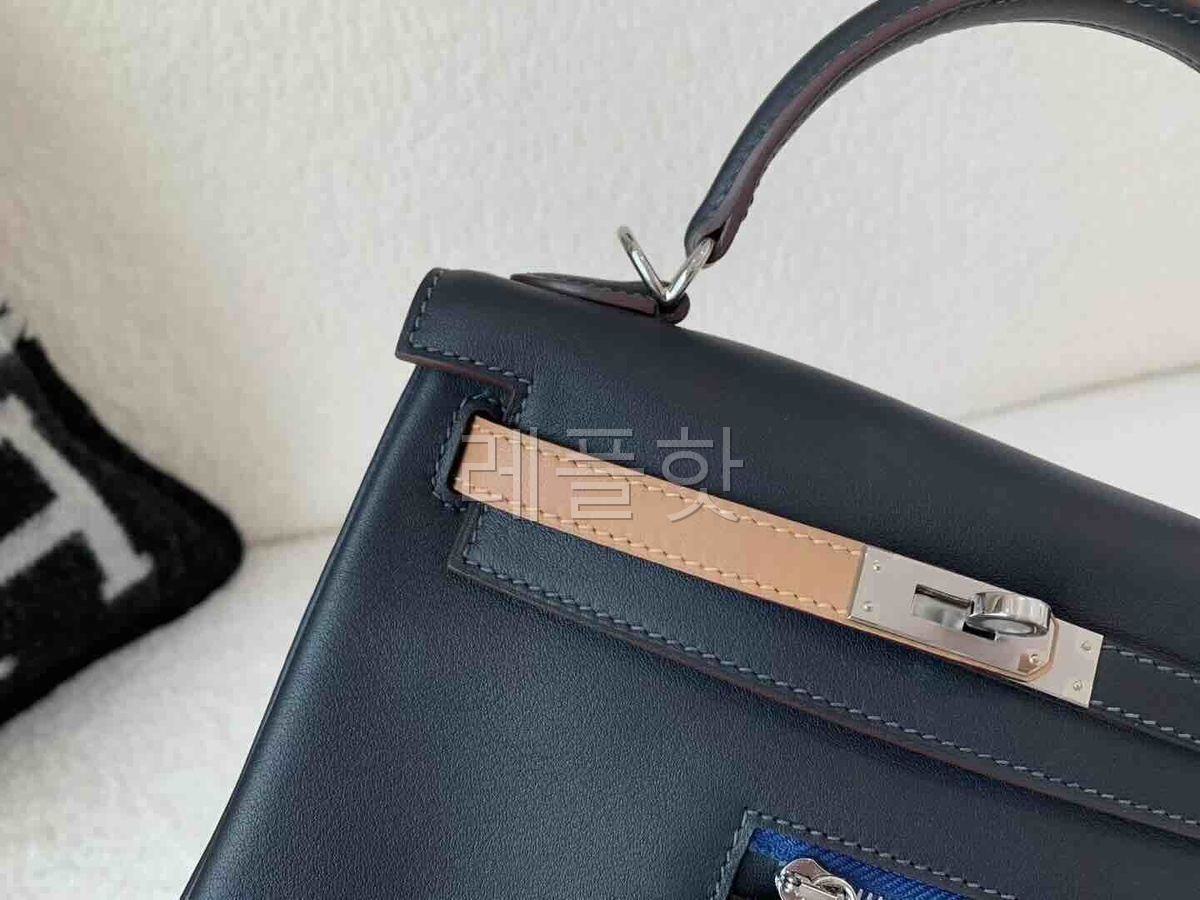 Hermès Kelly 25 Colormatic Swift Bleu Nuit x Palladium Hardware
