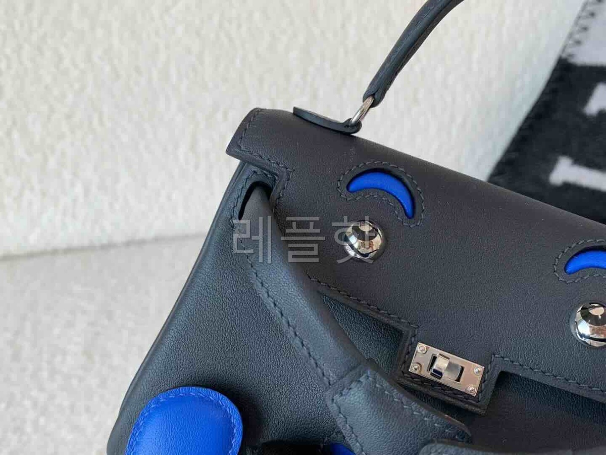 Hermès Kelly Doll Swift Blue Indigo x Palladium Hardware