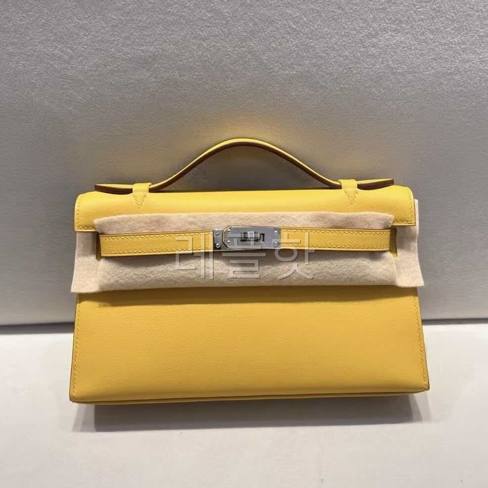 Hermès Kelly Pochette Swift Jaune de Naples x Palladium Hardware