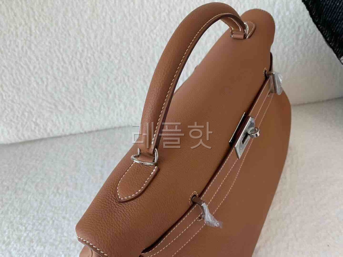 Hermès Kelly 42 Togo Gold x Palladium Hardware