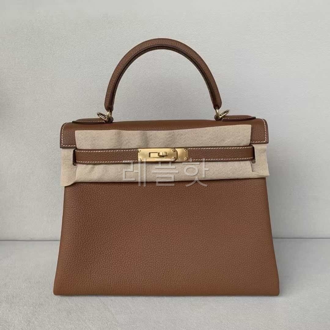 Hermès Kelly 25 Togo Gold x Gold Hardware
