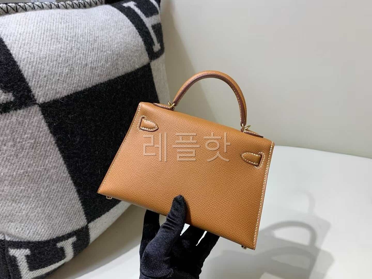 Hermès Mini Kelly II Epsom Gold x Gold Hardware