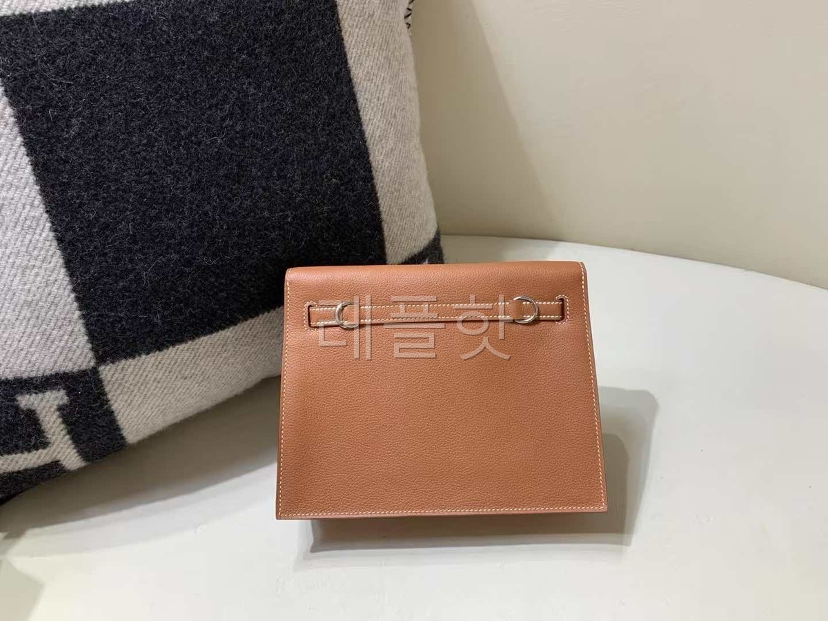 Hermès Kelly Danse Evercolor Gold x Palladium Hardware