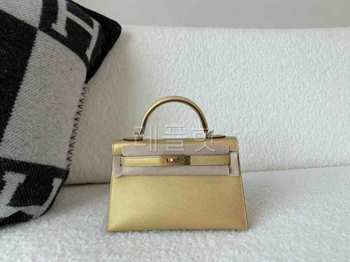Hermès Mini Kelly II Chevre Olympic Gold x Gold Hardware