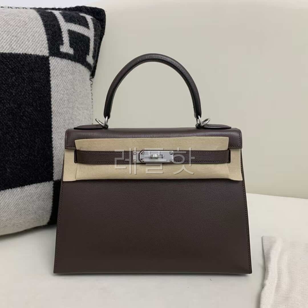 Hermès Kelly 25 Swift Ebene x Palladium Hardware