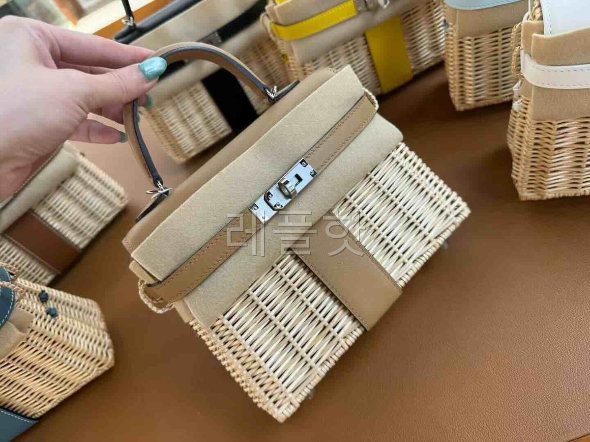 Hermès Mini Kelly Picnic Wicker Chai x Palladium Hardware