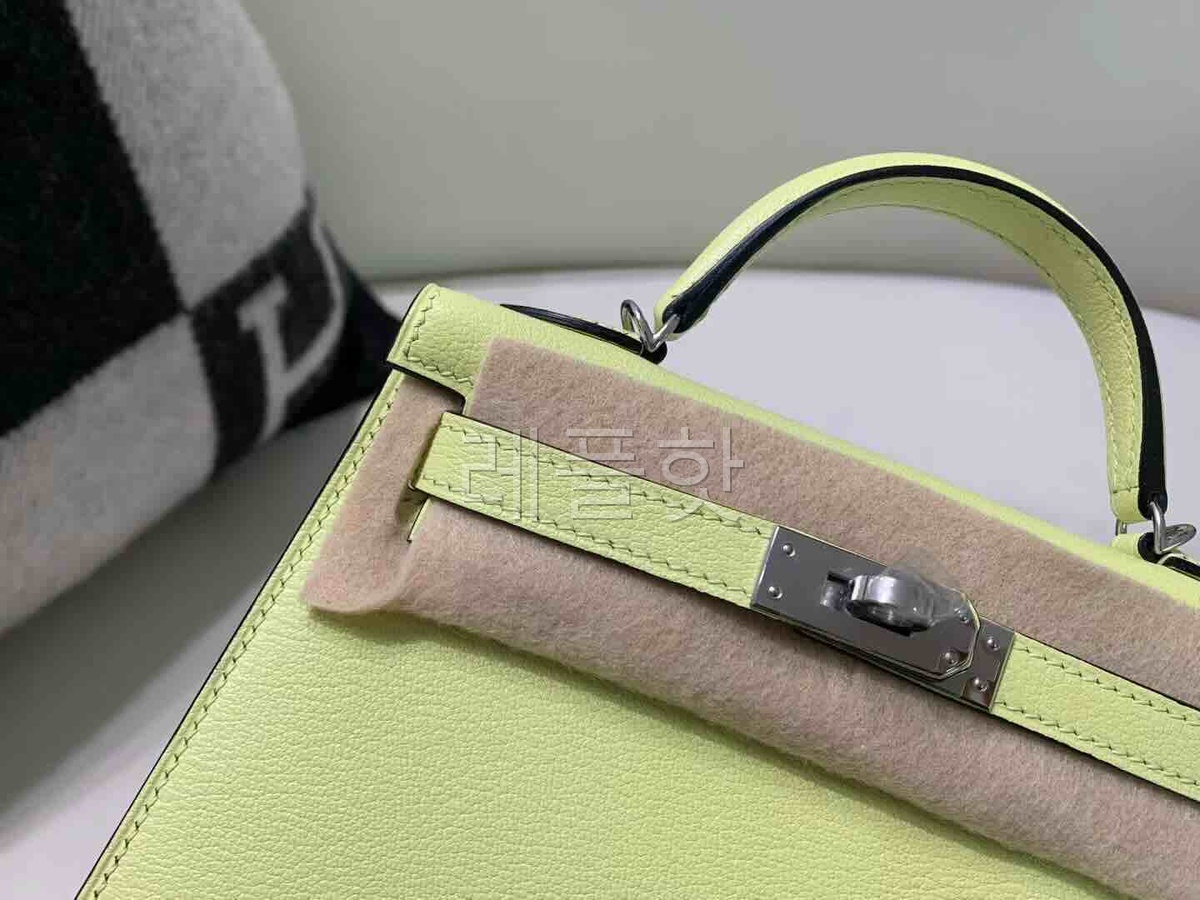 Hermès Mini Kelly II Chevre Mimosa x Palladium Hardware