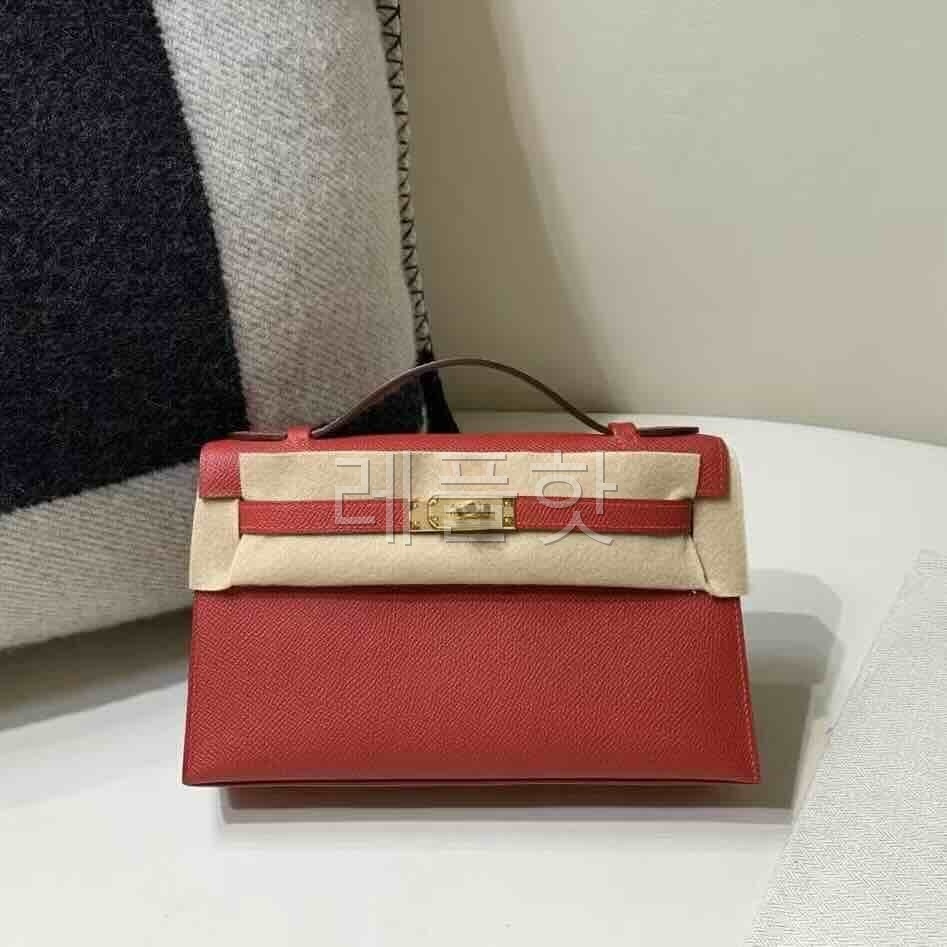 Kelly Pochette Epsom Rouge Casaque x Gold Hardware