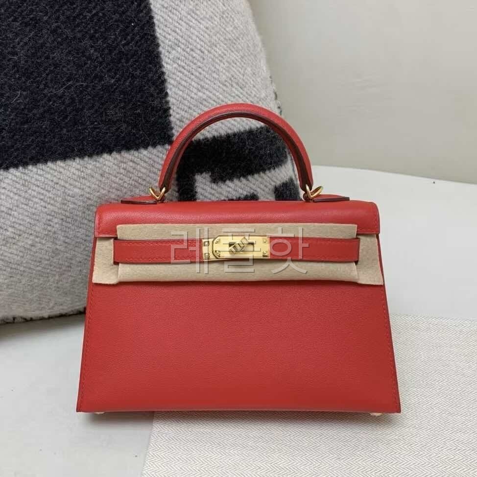 Hermès Mini Kelly II Swift Rouge Vif x Gold Hardware