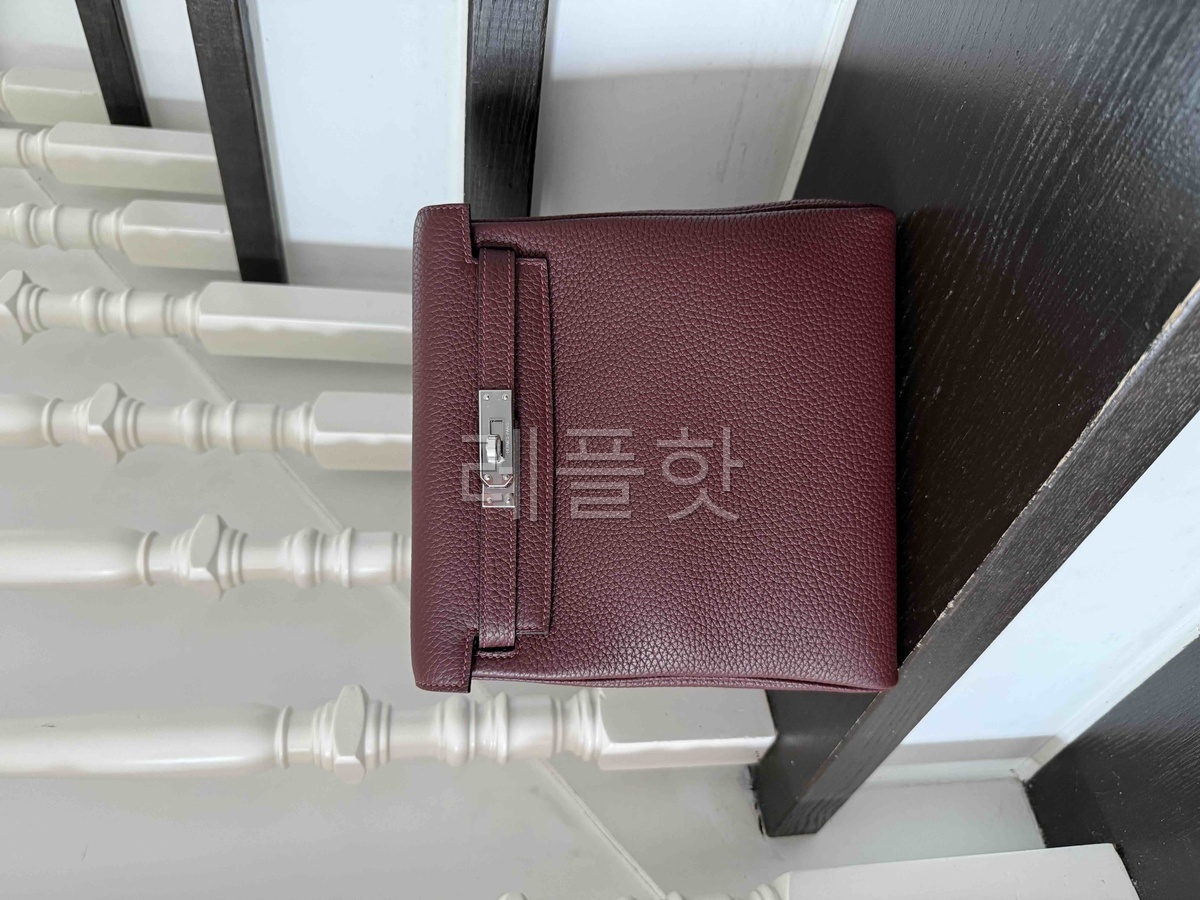 Hermès Kelly Ado Togo Rouge H x Palladium Hardware