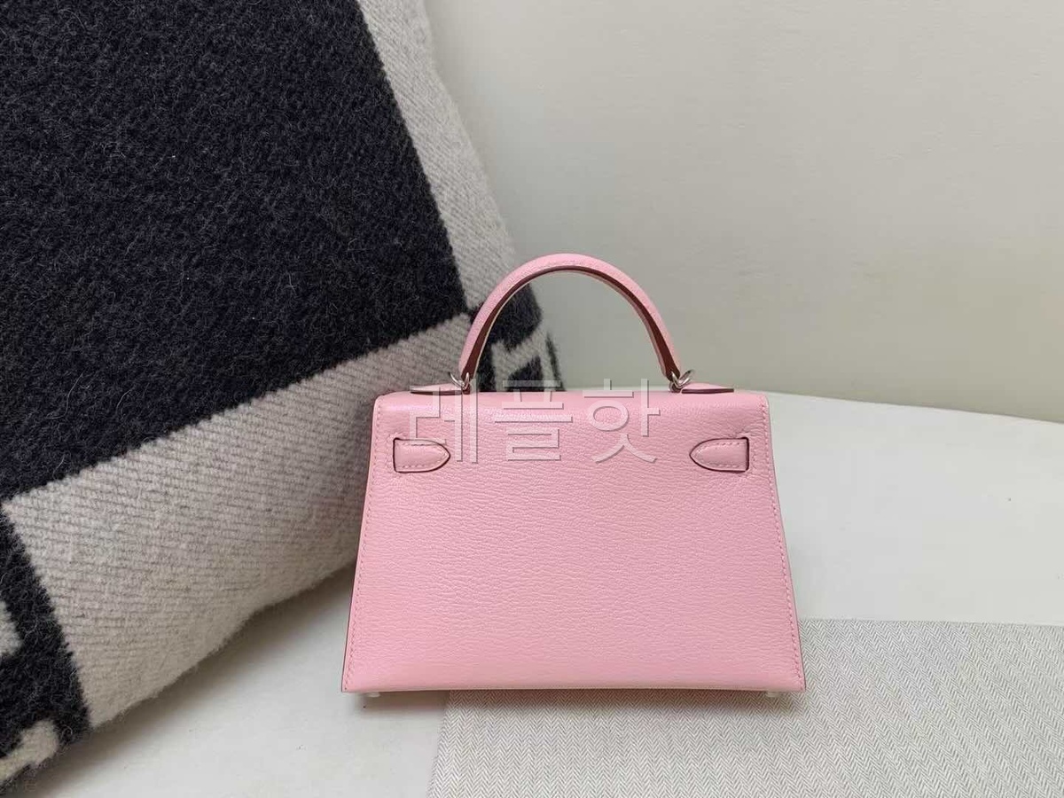 Hermès Kelly Mini II Chevre Rose Sakura x Palladium Hardware