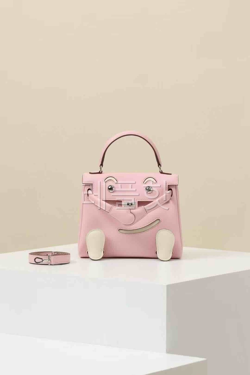 Hermès KellyDoll 16 Swift Rose Sakura & Nata x Palladium Hardware