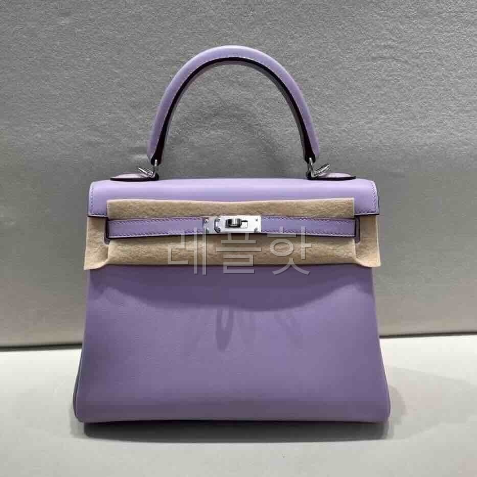 Hermès Kelly 25 Swift Lavender x Palladium Hardware