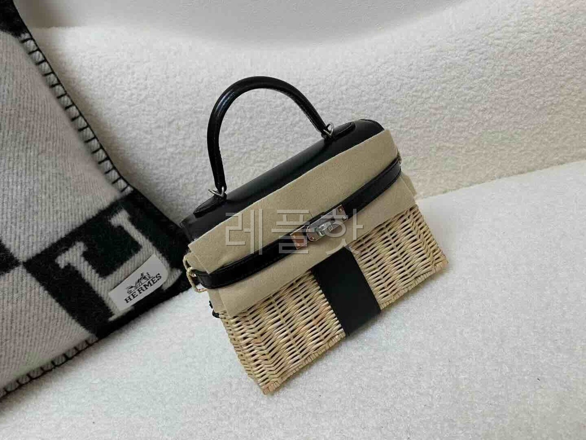 Hermès Mini Kelly Picnic Wicker Noir x Palladium Hardware