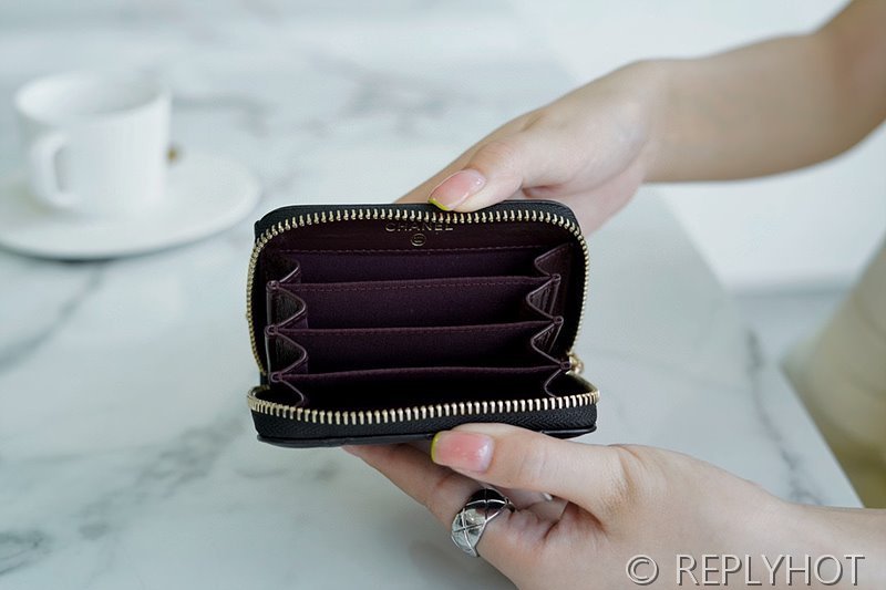 샤넬 클래식 지퍼 동전 지갑 램스킨 골드메탈 블랙 [매장가 94만원대]