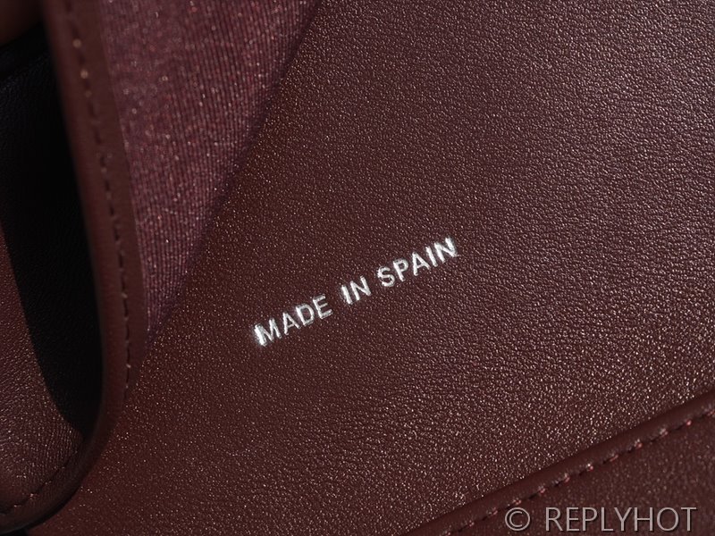 샤넬 클래식 스몰 플랩 지갑 램스킨 실버메탈 블랙 [매장가 170만원대]