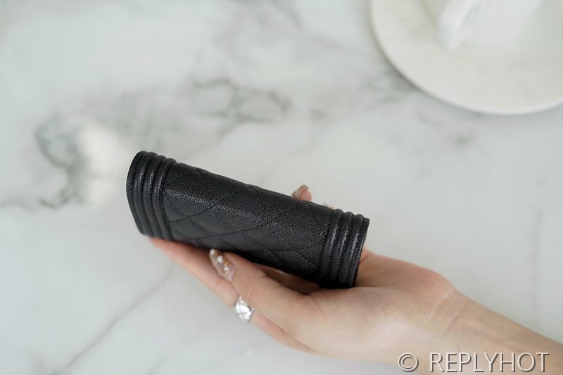 샤넬 보이 플랩 카드 홀더 카프스킨 골드메탈 블랙 [매장가 170만원대]