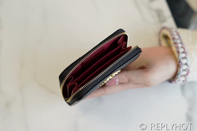 샤넬 19 동전 지갑 램스킨 골드메탈 [매장가 110만원대]