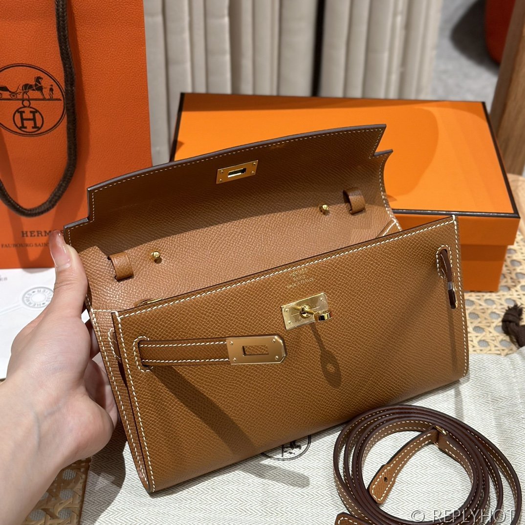 [하이엔드급] 에르메스 켈리 투고 크로스백 KELLY TOGO WOC / CK37 골드 엡솜 금장 [매장가 1090만원대]