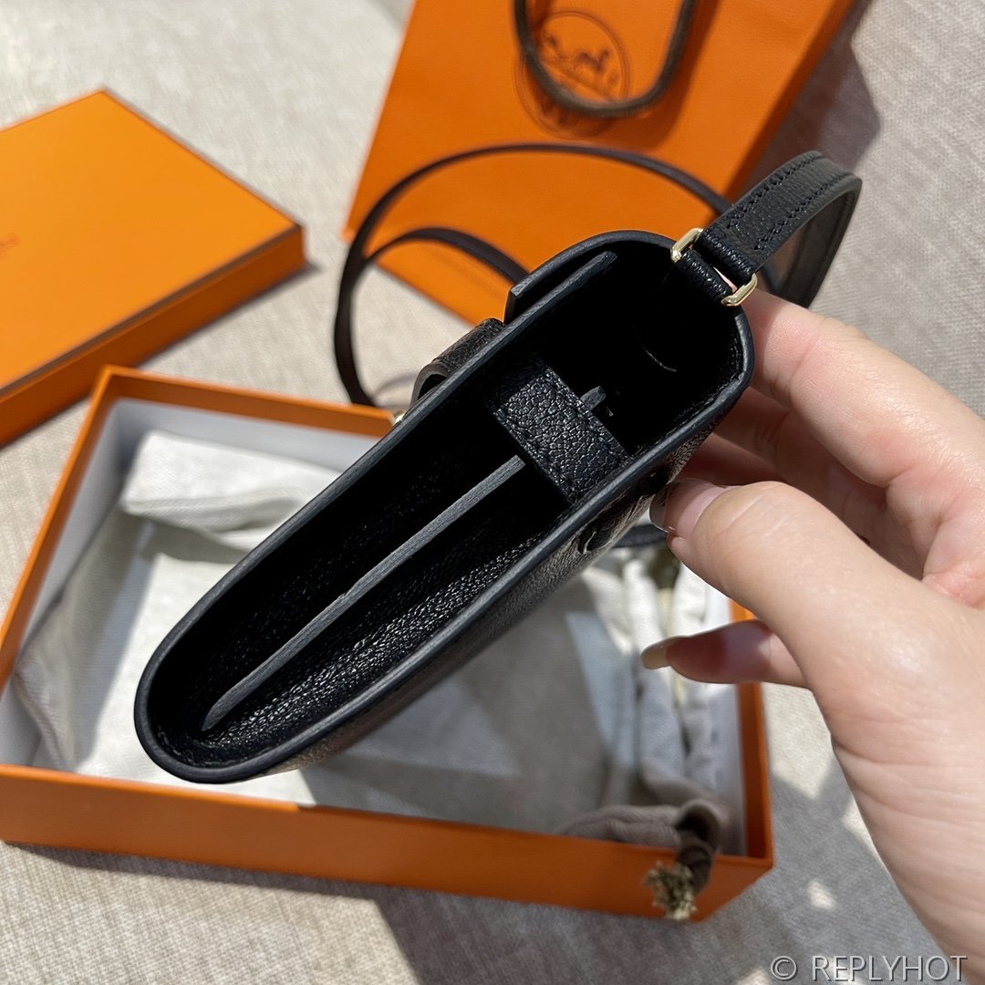 [하이엔드급] 에르메스 켈리 투고 크로스백 KELLY TOGO WOC / CK89 노아 체버 금장 [매장가 1090만원대]