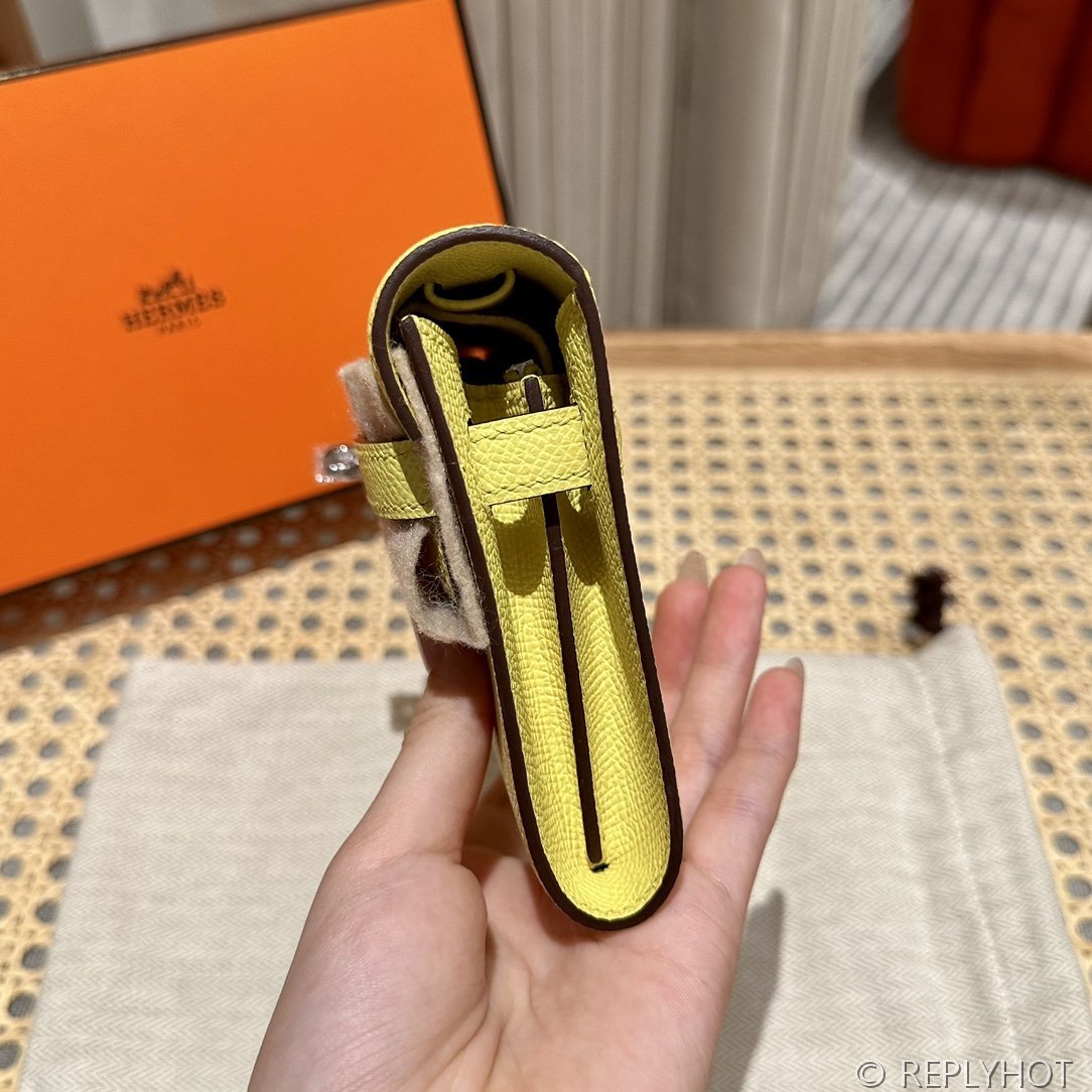 [하이엔드급] 에르메스 켈리 투고 크로스백 KELLY TOGO WOC / 9R 라임 엡솜 은장 [매장가 1090만원대]