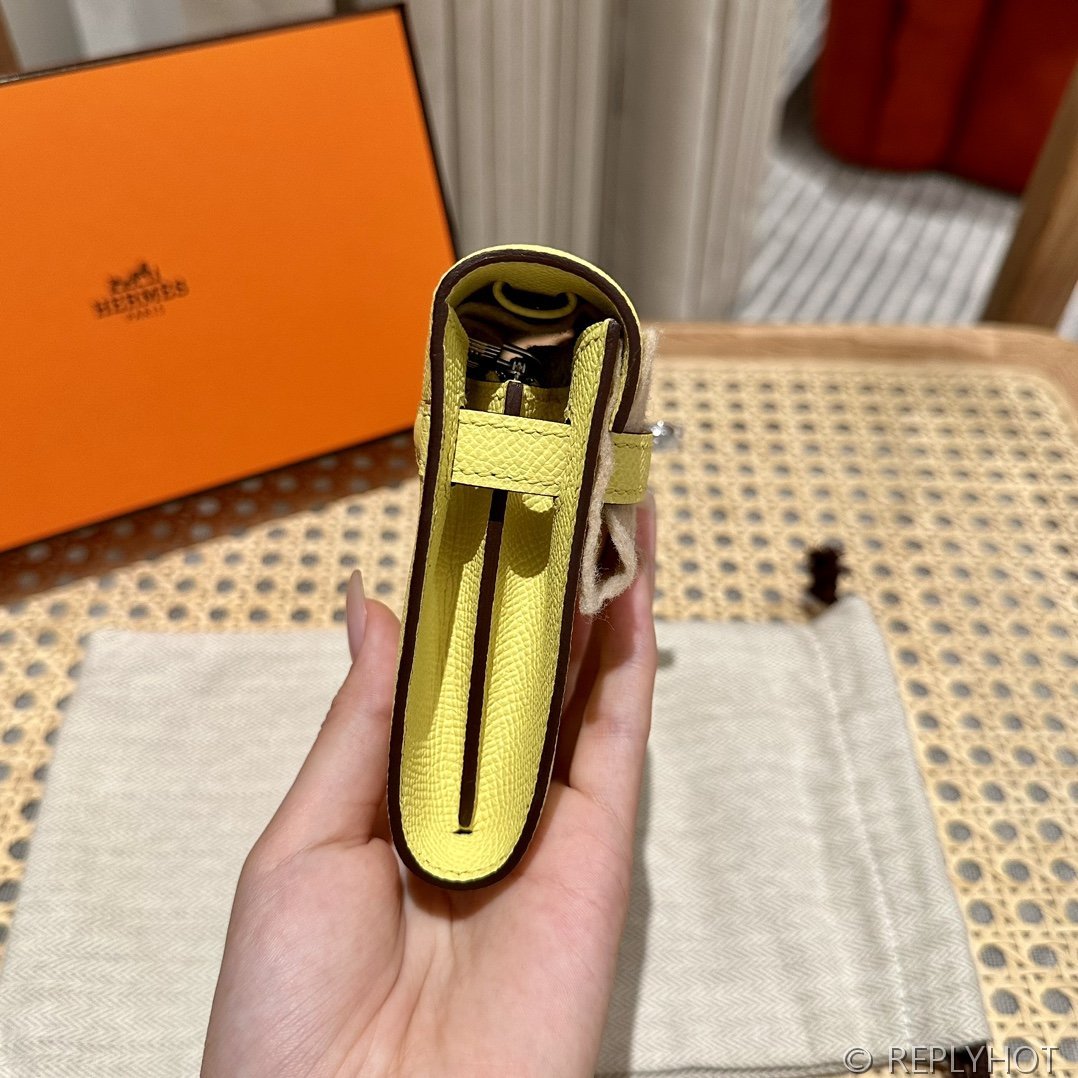 [하이엔드급] 에르메스 켈리 투고 크로스백 KELLY TOGO WOC / 9R 라임 엡솜 은장 [매장가 1090만원대]