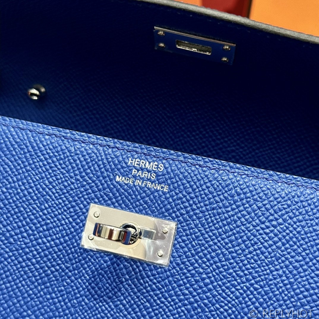 [하이엔드급] 에르메스 켈리 투고 크로스백 KELLY TOGO WOC / 7T 라이트블루 엡솜 은장 [매장가 1090만원대]