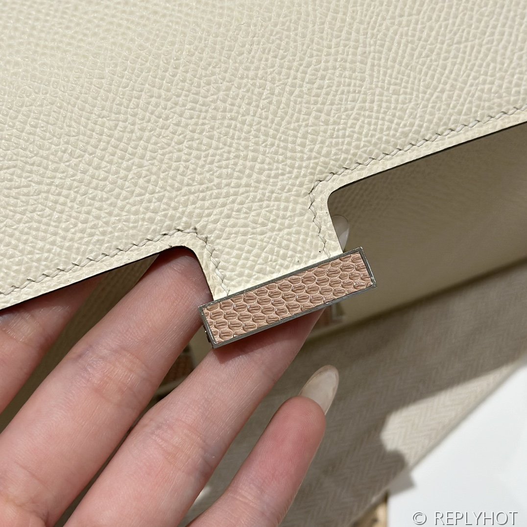 [하이엔드급] 에르메스 콘스탄스 투고 월렛 / I2 나타 엡솜 리자드 은장 [매장가 1290만원대]