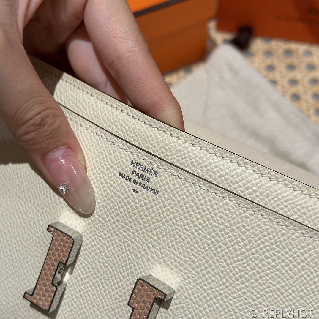 [하이엔드급] 에르메스 콘스탄스 투고 월렛 / I2 나타 엡솜 리자드 은장 [매장가 1290만원대]